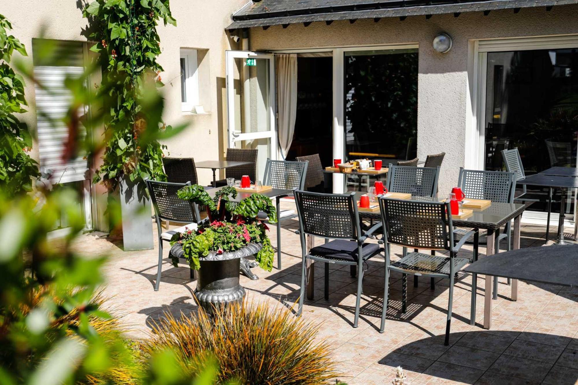 Hotel Le Branhoc - Brit Hotel Auray Exterior foto